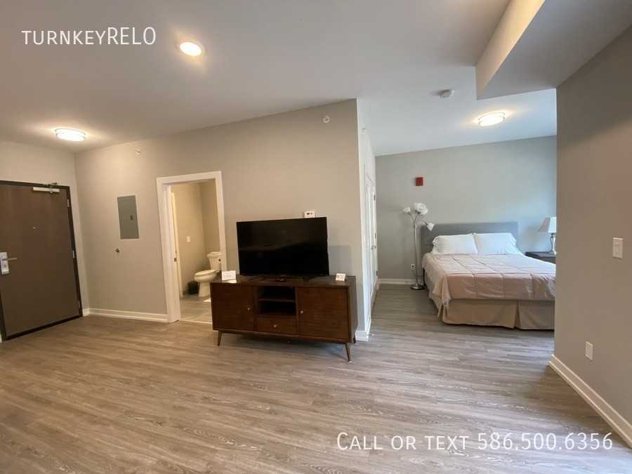 2115 East Big Beaver Road #2-107 - Photo 5 of 16