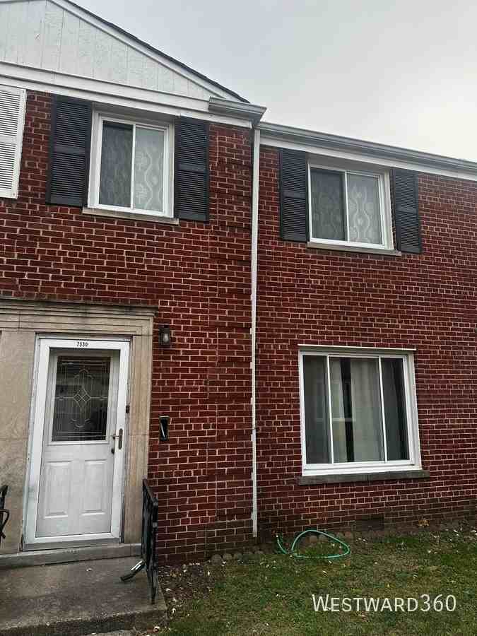 7530 North Bell Avenue