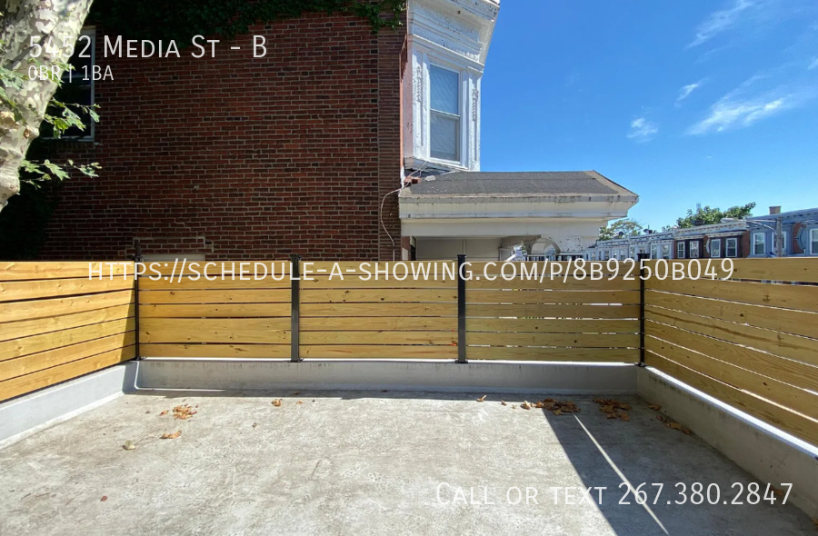 5452 Media St #B - Photo 3 of 11