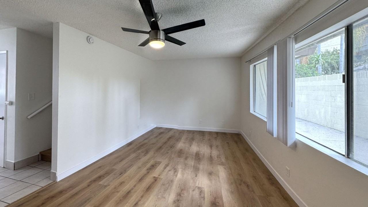 1726 N Stanton Pl #4 - Photo 3 of 15