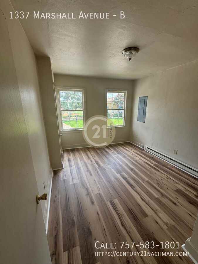 1337 Marshall Avenue #B - Photo 3 of 5
