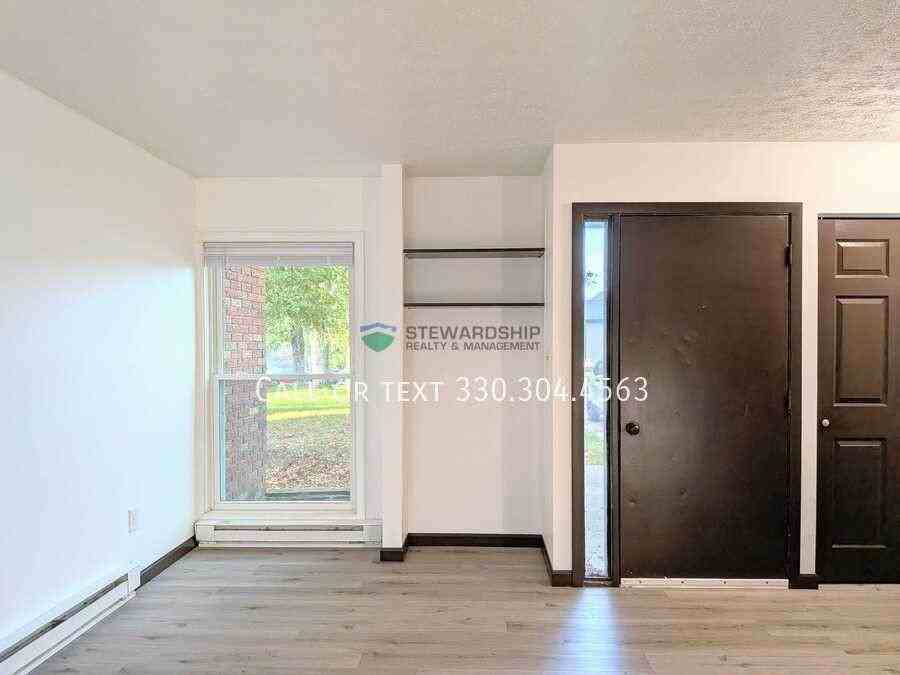 235 Engadine Ct Sw #C6 - Photo 4 of 22