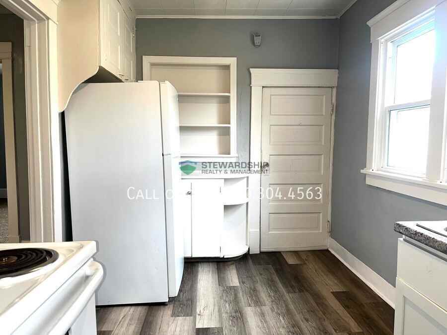 2291 11th St Sw - Photo 2 of 21