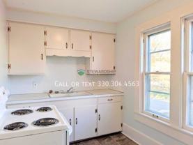 409 2nd Street Northeast #3 - Photo 1 of 1