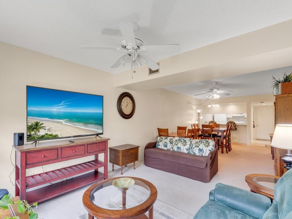 27 Plantation Drive #27-202 - Photo 2 of 30