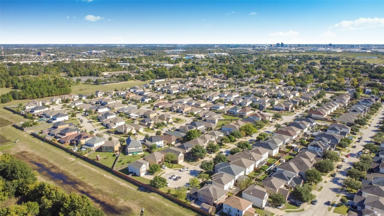 2851 Magnolia Hill Trl #2851 - Photo 4 of 40