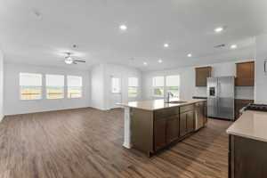 featured image of 425 Escondido Circle #425