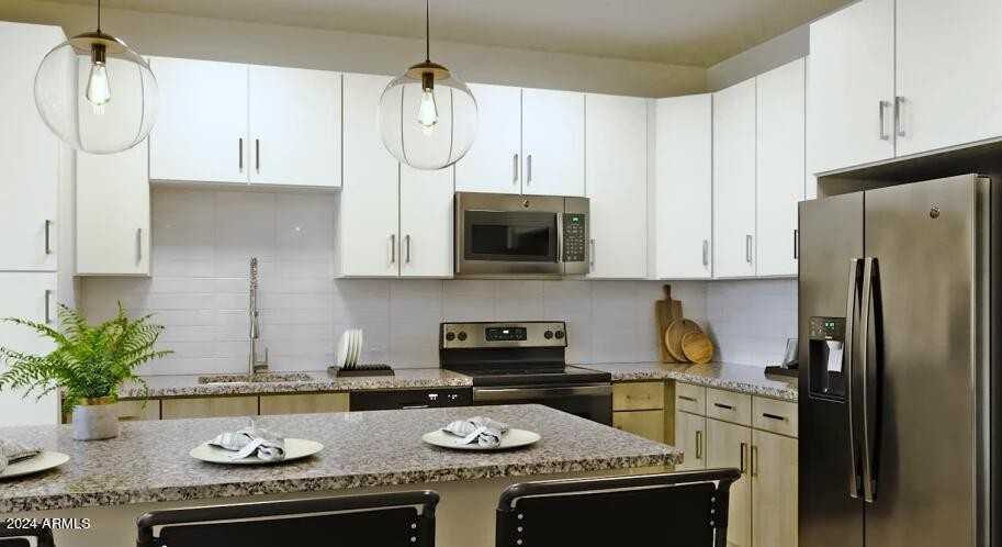 11575 W Roosevelt St #11575A2 - Photo 4 of 7