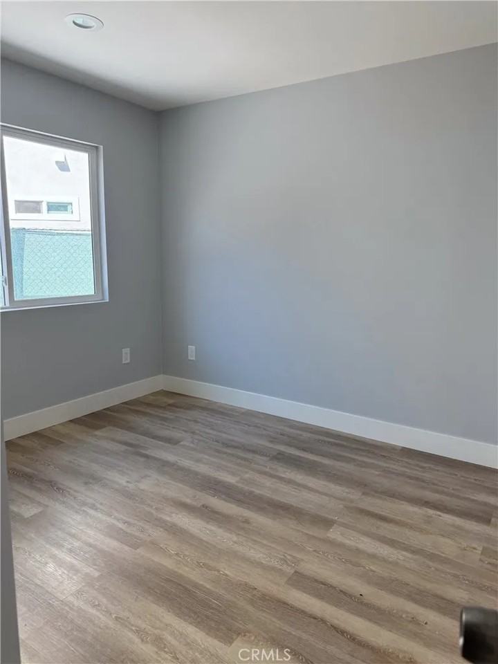 641 Ward St #641 - Photo 7 of 19