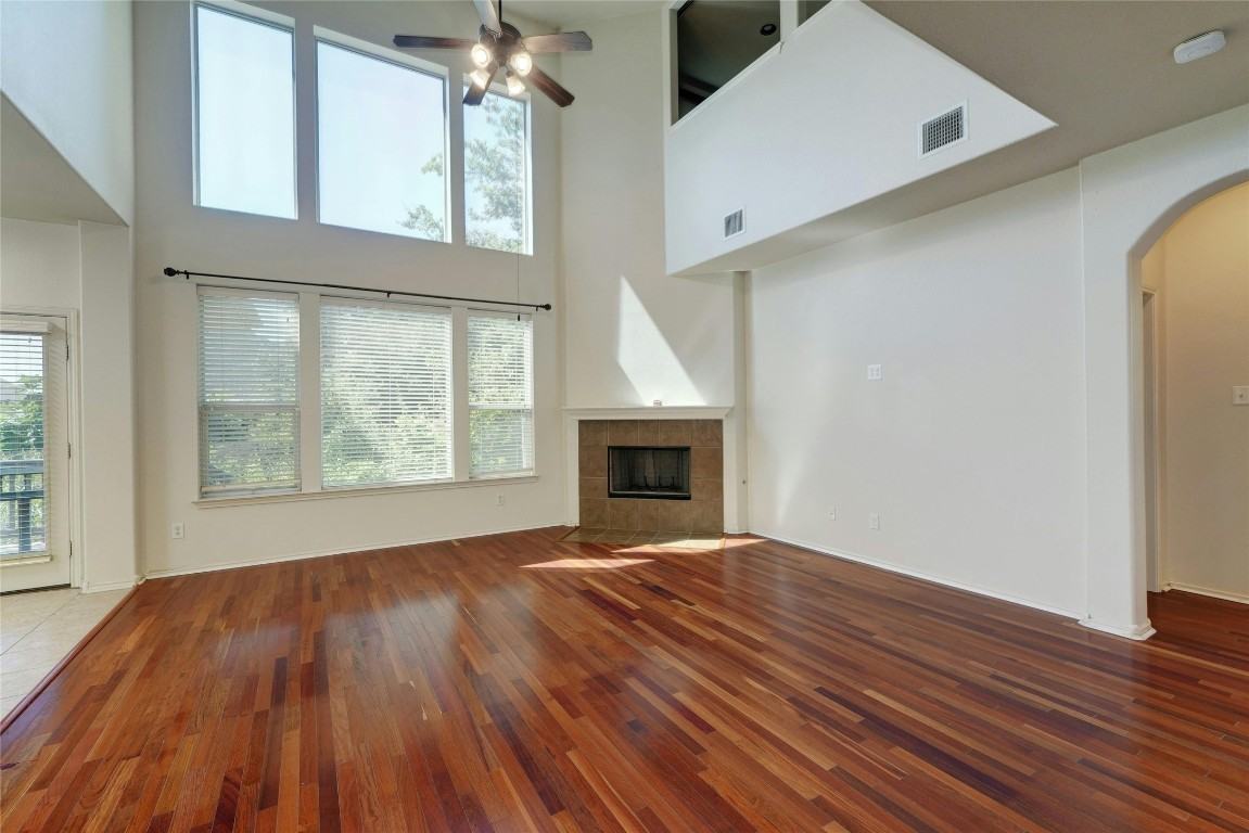 8227 Liberty Walk Dr #8227 - Photo 5 of 40