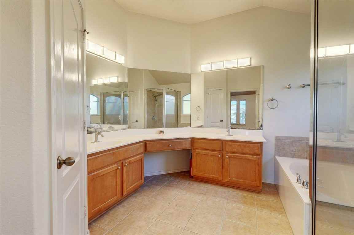 8227 Liberty Walk Dr #8227 - Photo 7 of 40