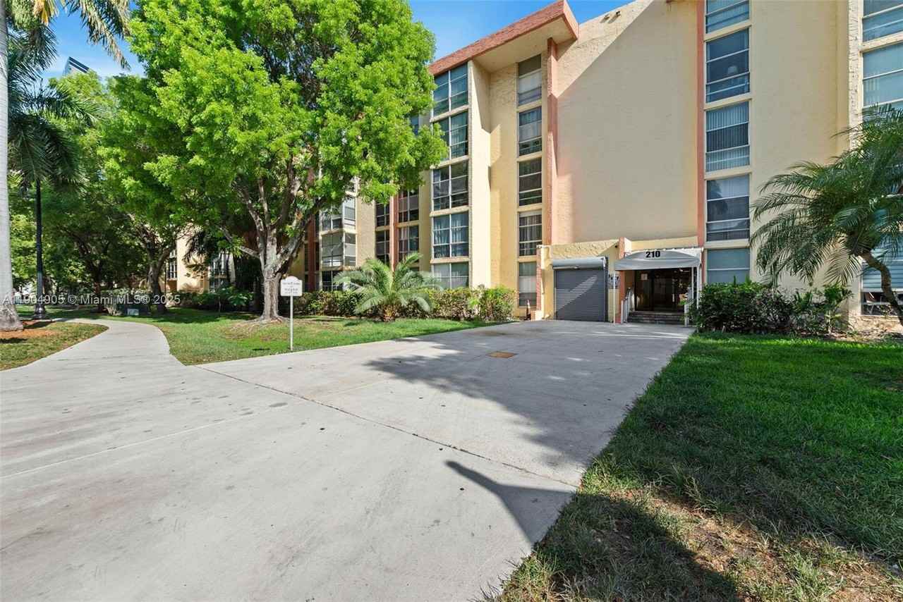 200 172nd St #200-108 - Photo 3 of 36