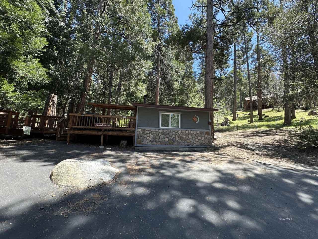 55045 Strong Dr #55045B - Photo 6 of 10