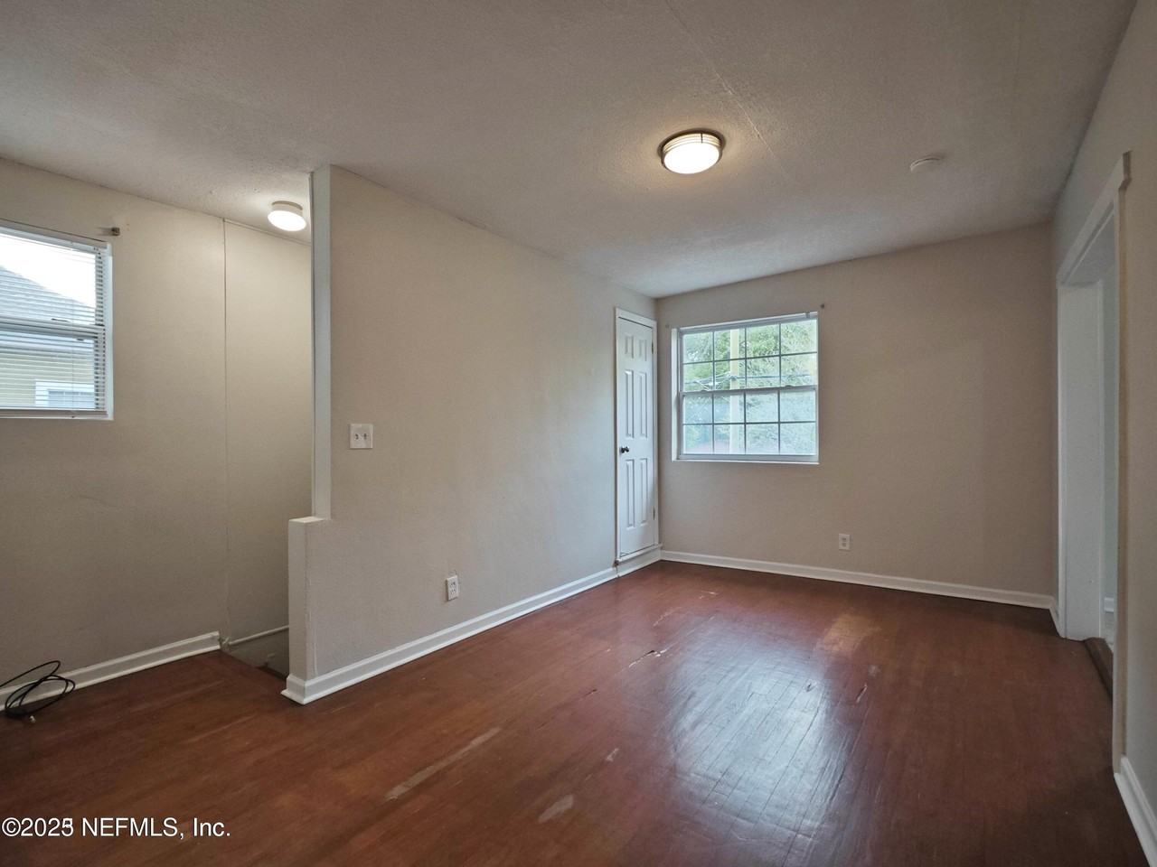 1337 W 23rd St #1337 - Photo 5 of 5