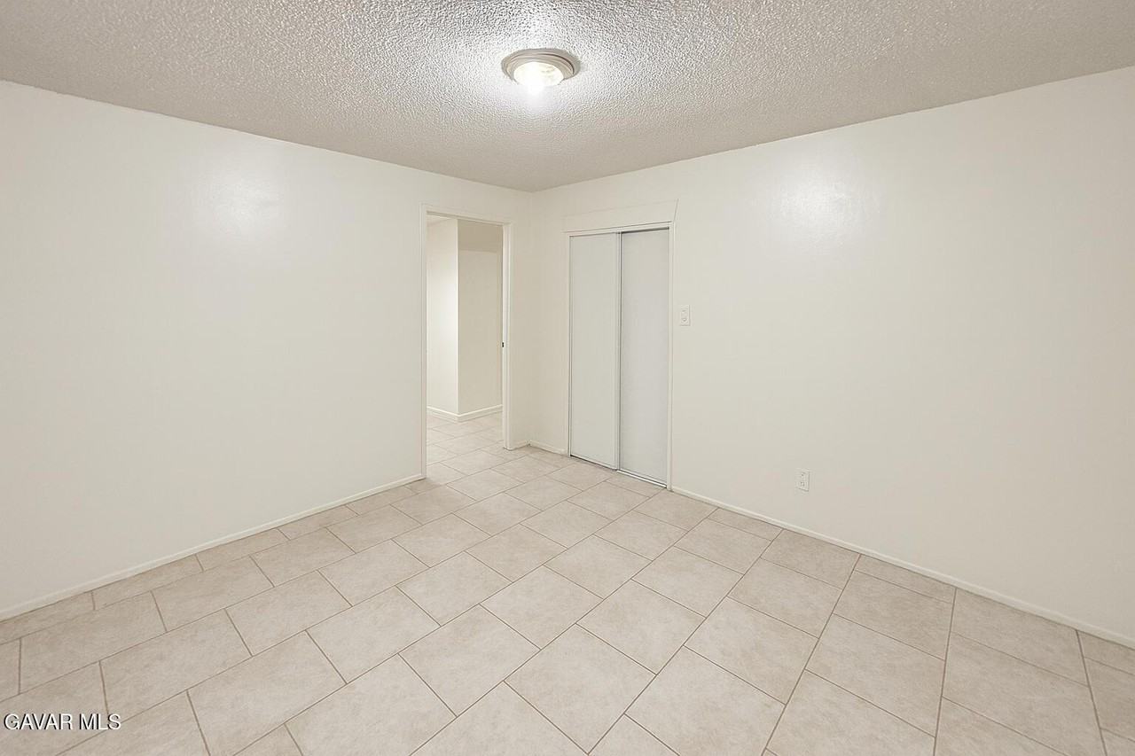 3172 Shelley St #3172 - Photo 3 of 16