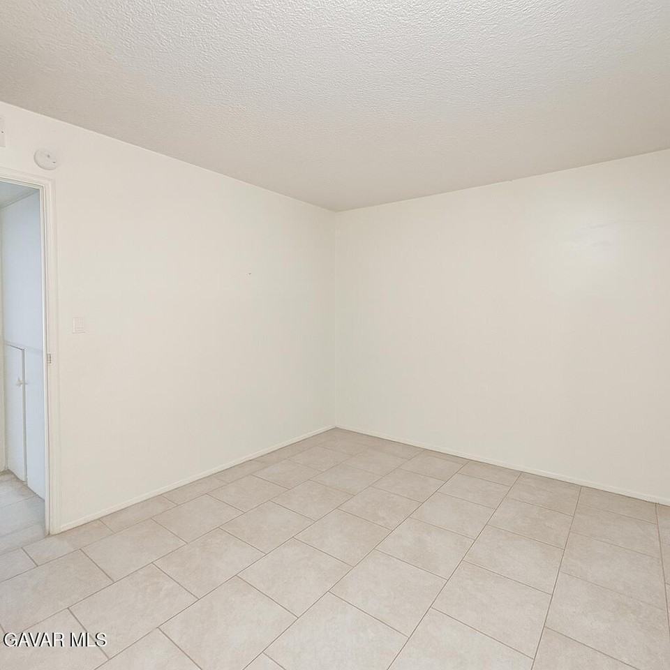 3172 Shelley St #3172 - Photo 5 of 16