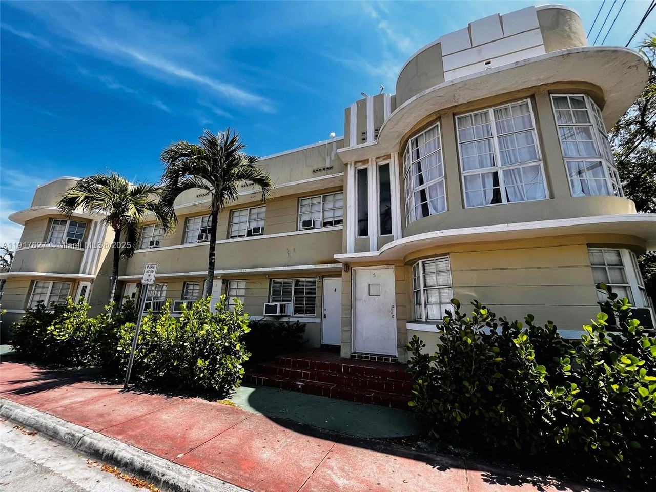 1455 Michigan Avenue #145512B - Photo 5 of 7