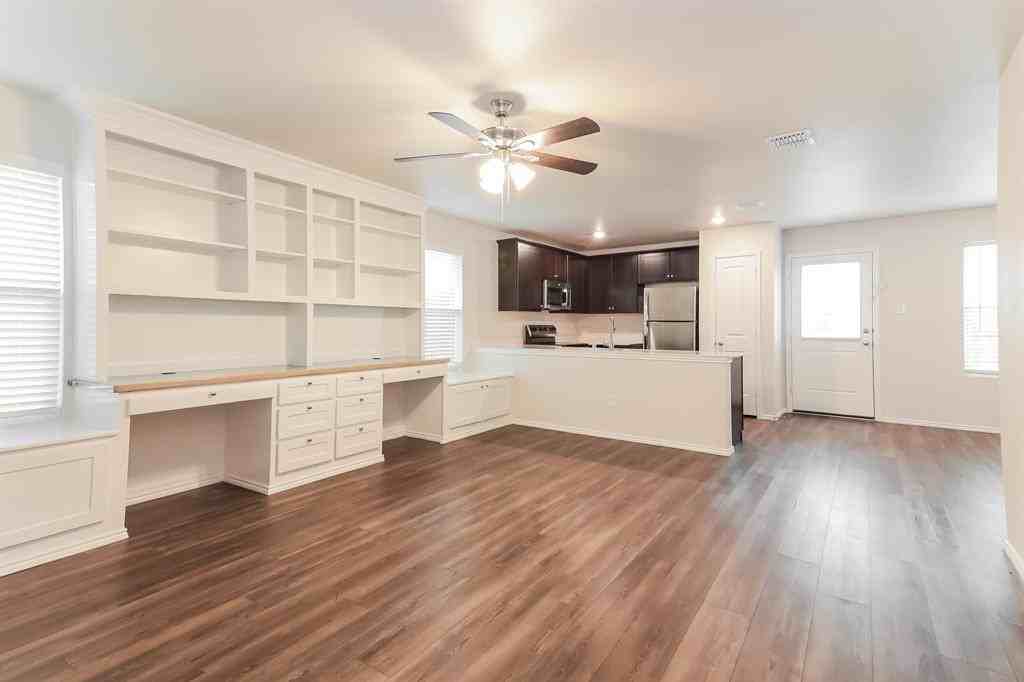 5213 Longshadow Drive #5213