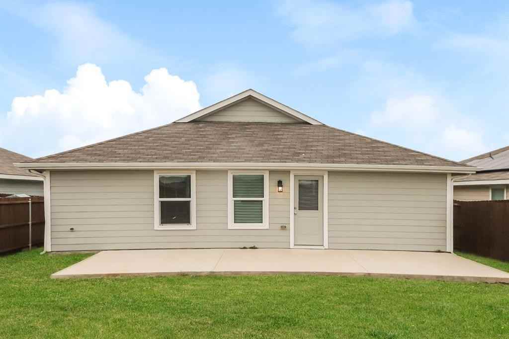 5213 Longshadow Drive #5213 - Photo 4 of 16