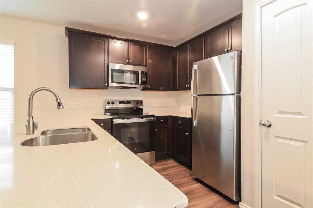 5213 Longshadow Drive #5213 - Photo 6 of 16