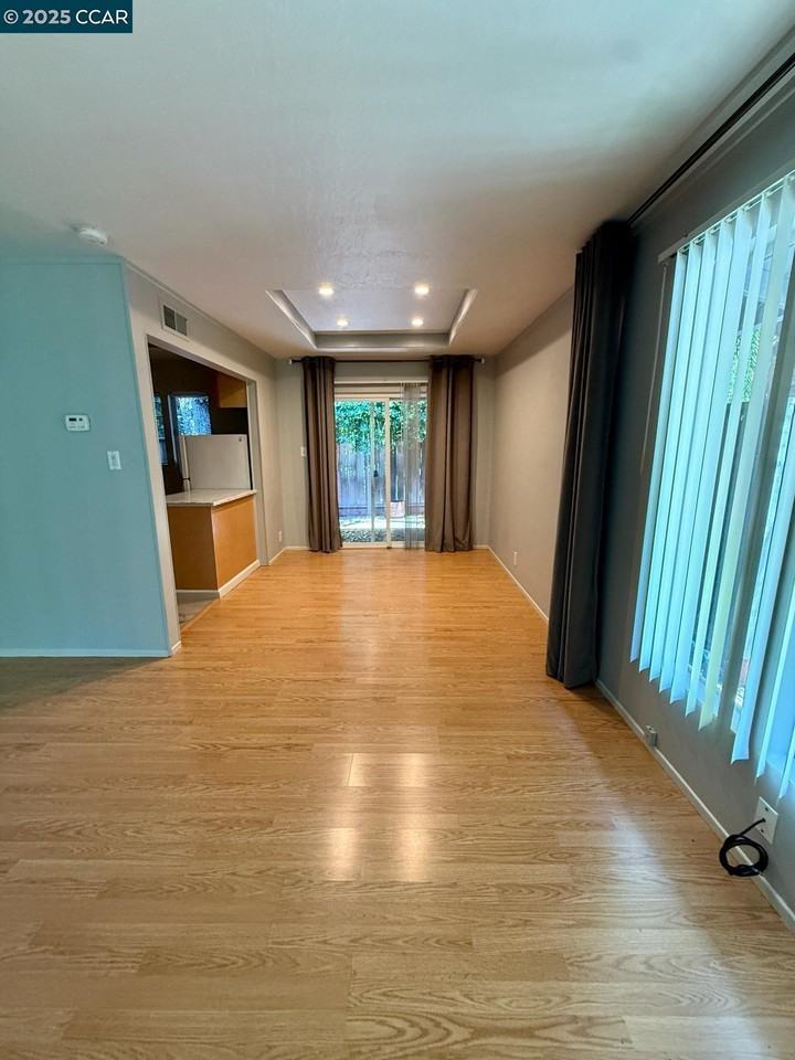 2061 Vanderslice Avenue #2061 - Photo 3 of 15