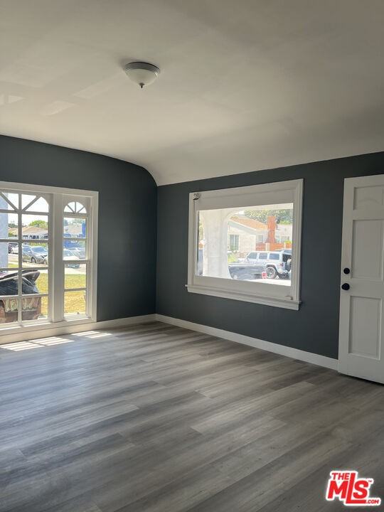 602 North Sloan Avenue #602 - Photo 3 of 16