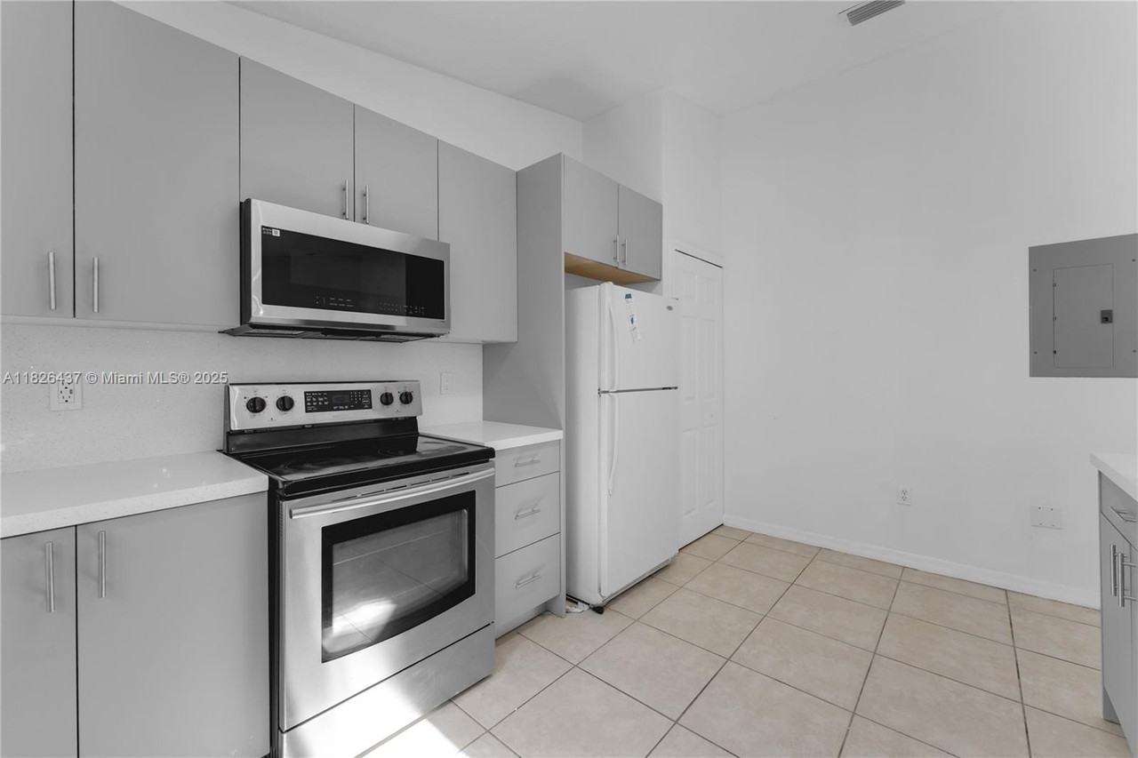 22921 Southwest 88th Place