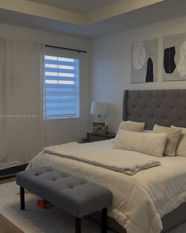 2415 Southeast 23rd Road #2415 - Photo 3 of 15