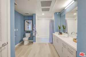 featured image of 160 South Ventura Avenue