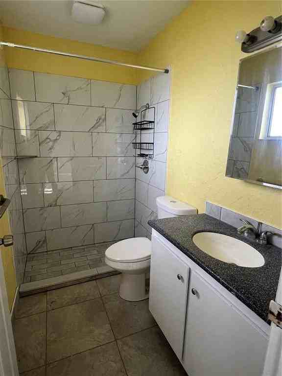 334 Aylesbury Ln Ne #334 - Photo 4 of 8