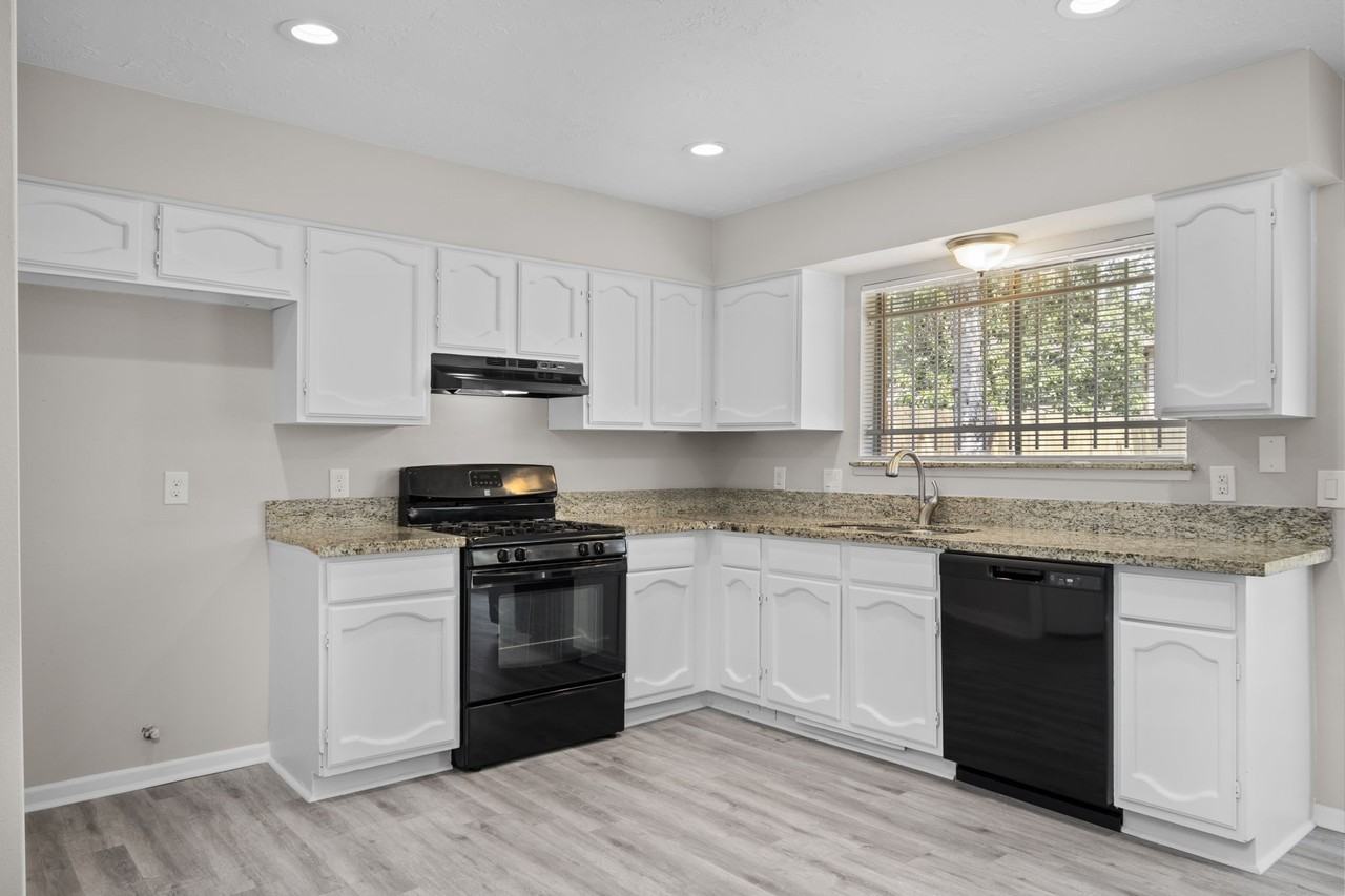 4202 Brandemere Way St #4202 - Photo 5 of 21