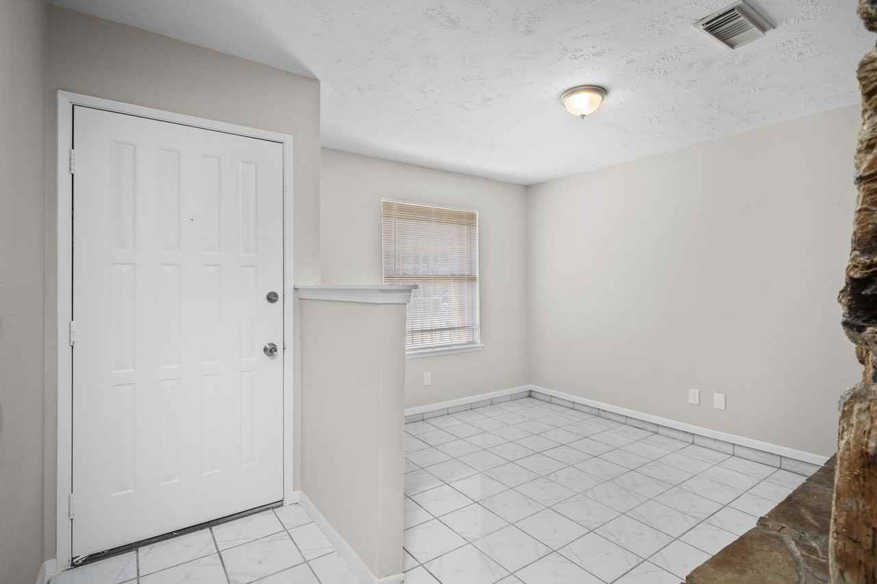 4202 Brandemere Way St #4202 - Photo 6 of 21