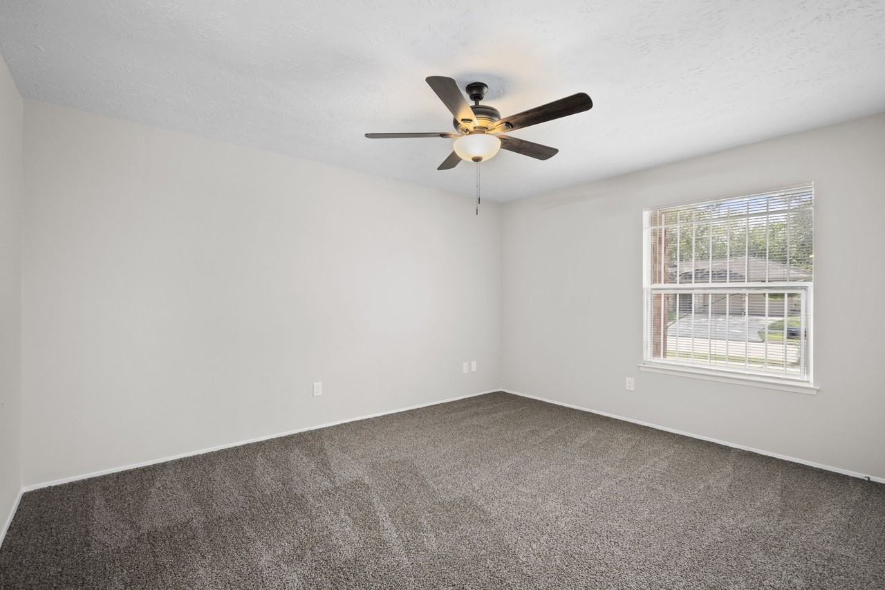 4202 Brandemere Way St #4202 - Photo 7 of 21