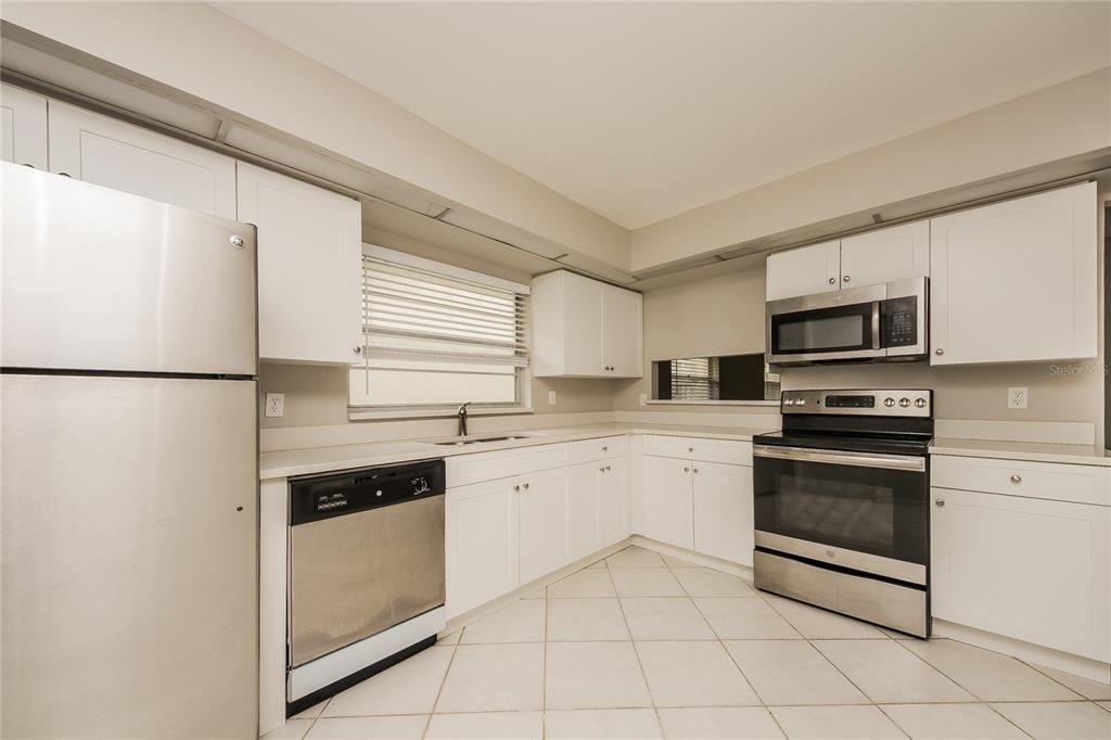 4454 Sandhurst Drive #4454 - Photo 4 of 16