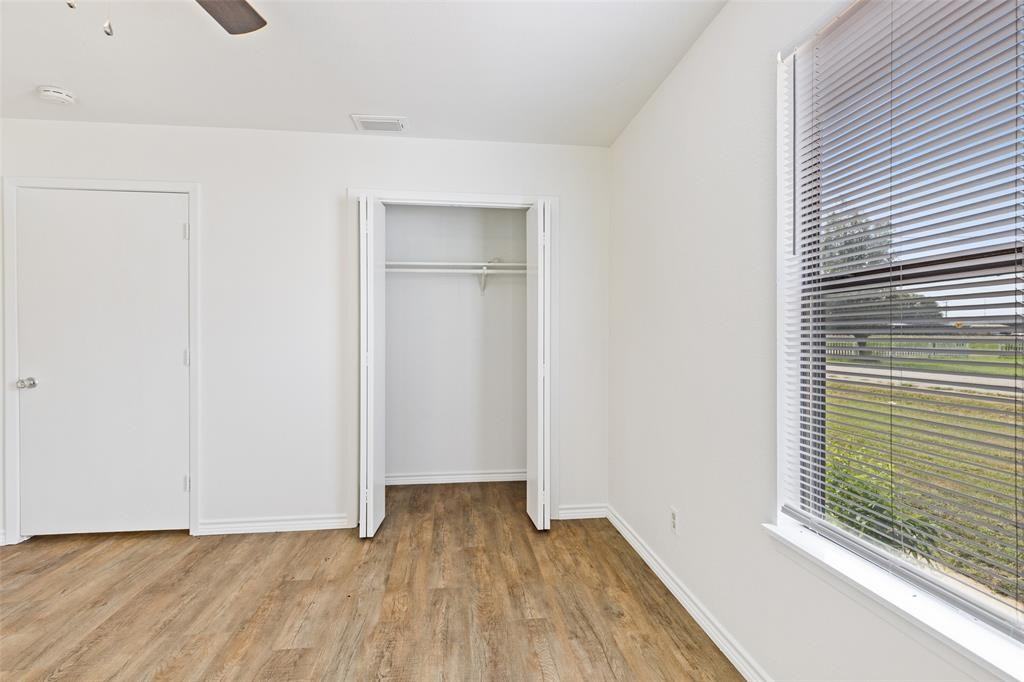 420 S Riggins St #420 - Photo 2 of 25