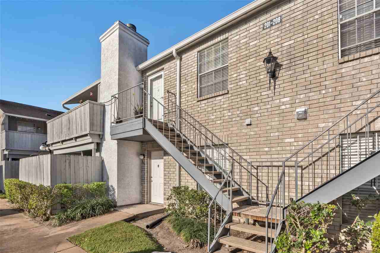 8787 Brae Acres Road #8787-204 - Photo 3 of 24