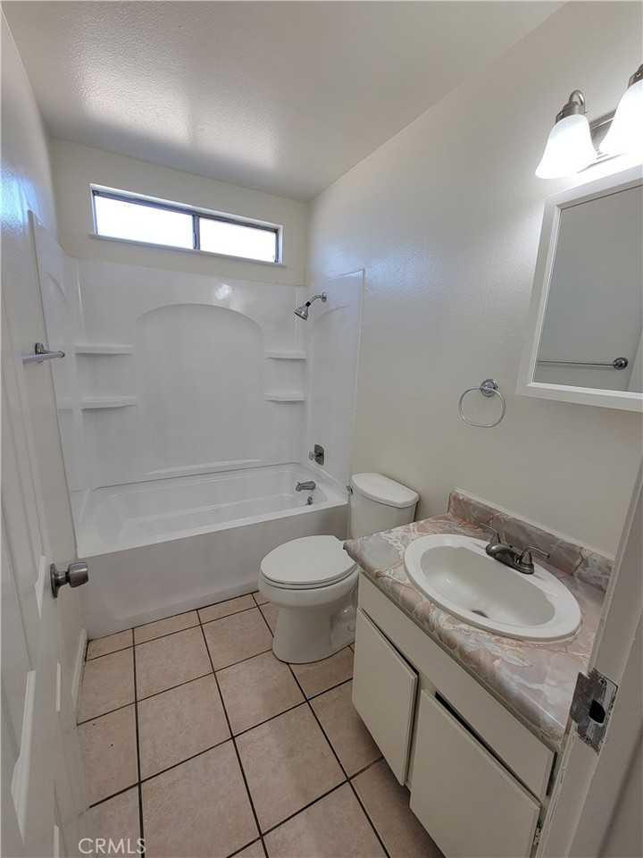 16001 Green Hill Dr #16001-1 - Photo 3 of 9