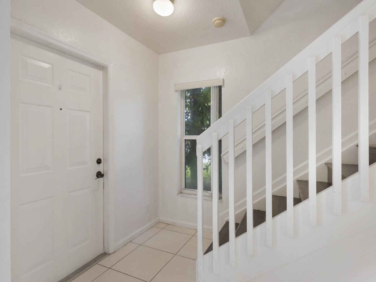 970 Summit Lake Dr #970 - Photo 5 of 47