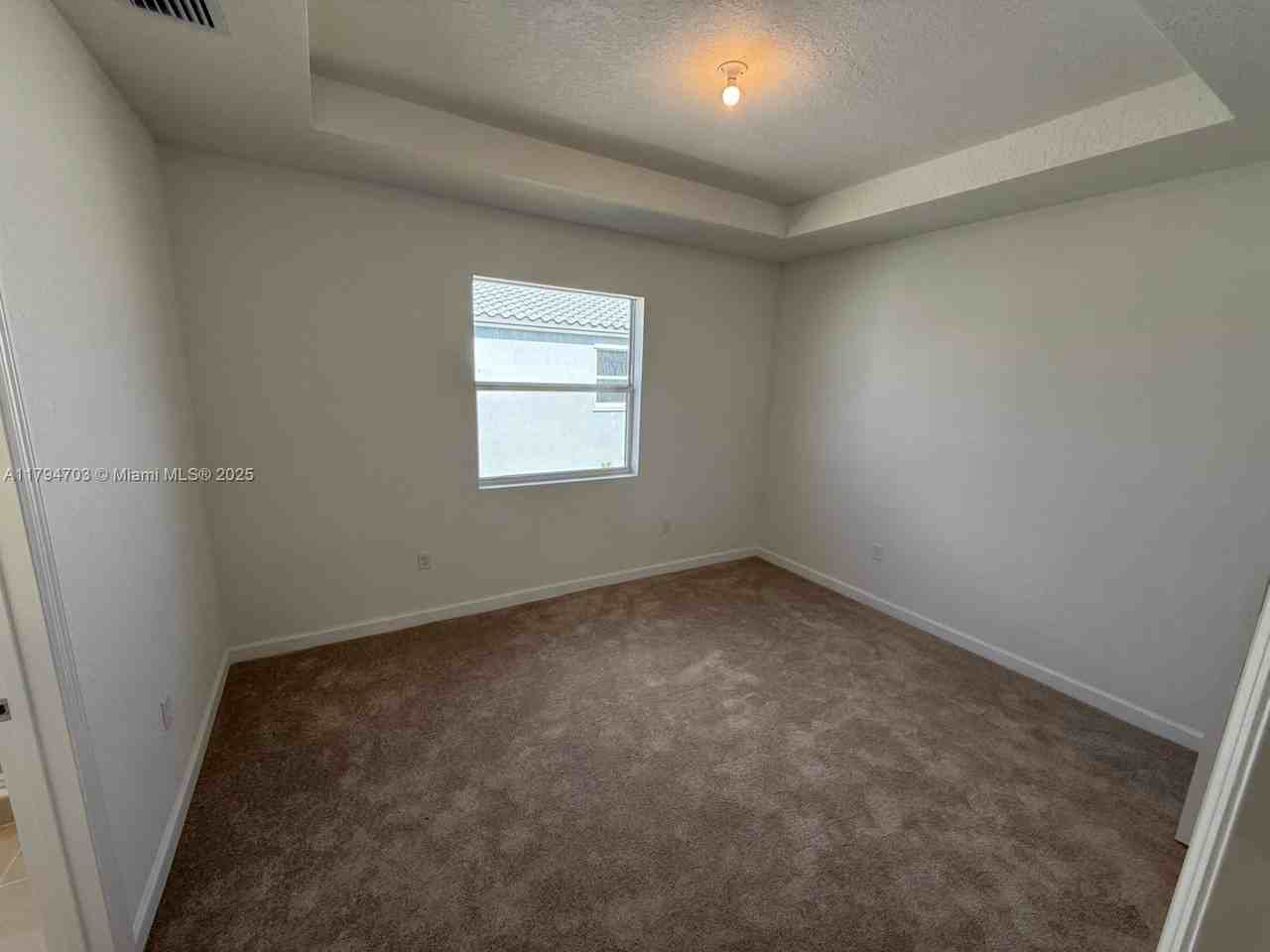 132 Northwest 11th Street #132 - Photo 2 of 7