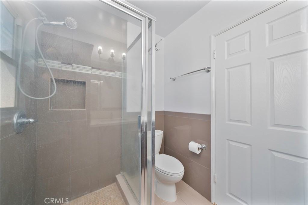 204 Elm St #204A - Photo 4 of 29