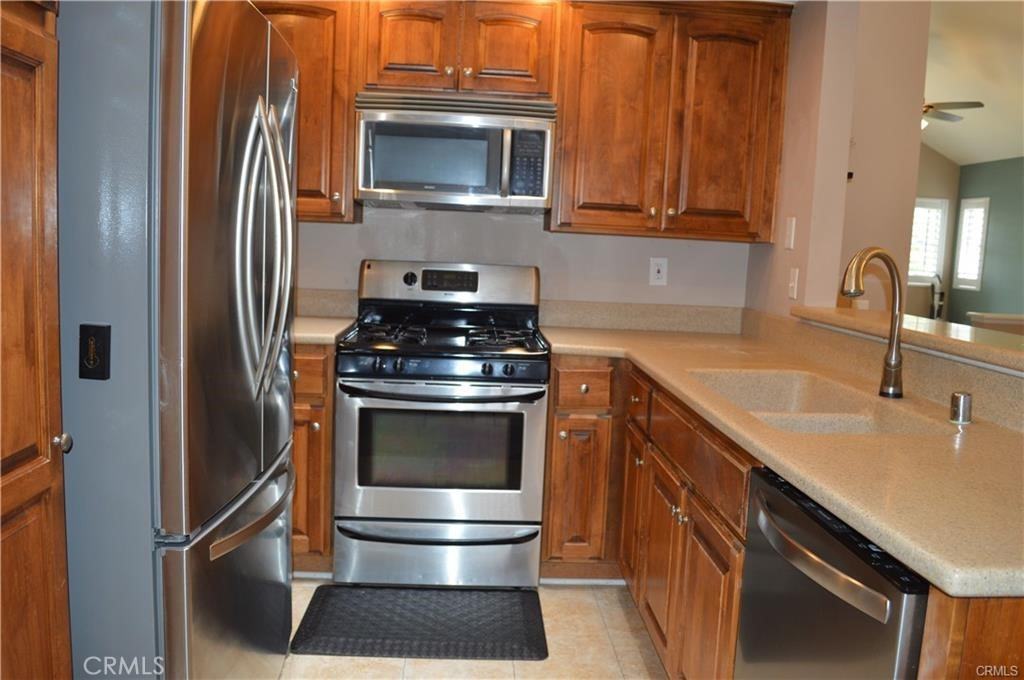 64 Lobelia #64 - Photo 2 of 14