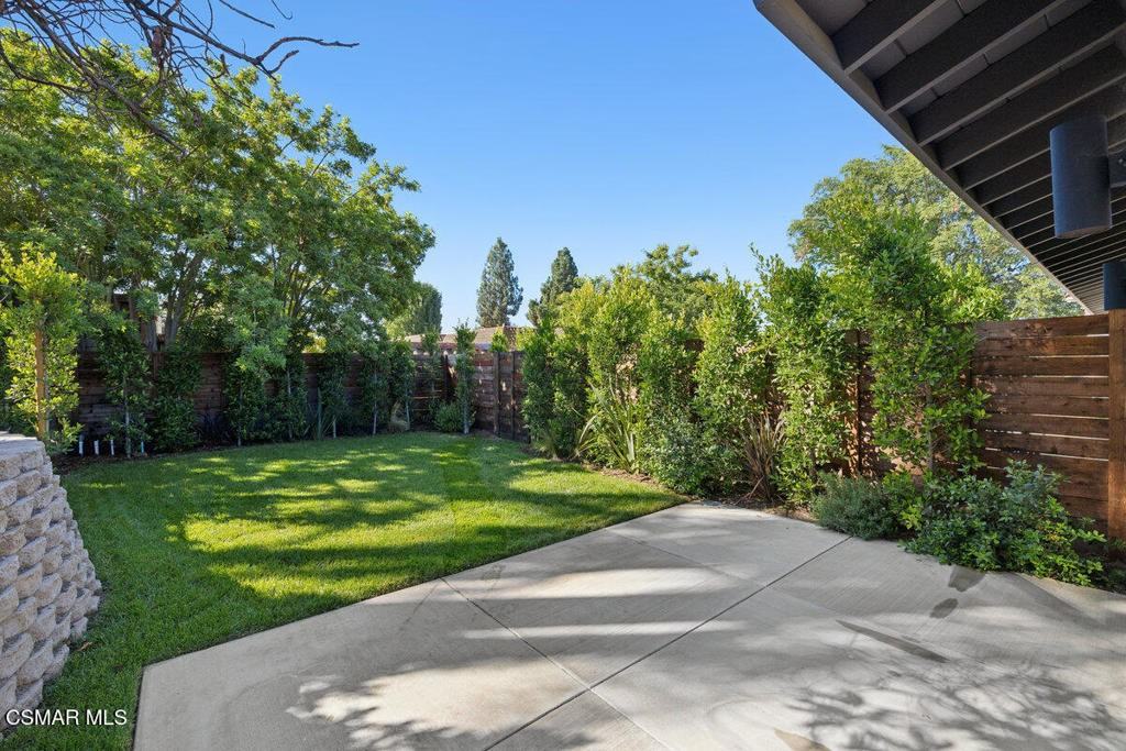 16B Alamar St #16 - Photo 2 of 11