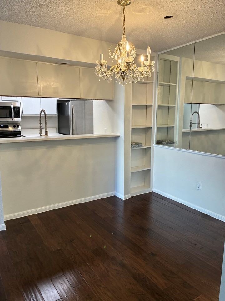 1500 Bay Area Blvd #1500W325 - Photo 2 of 10