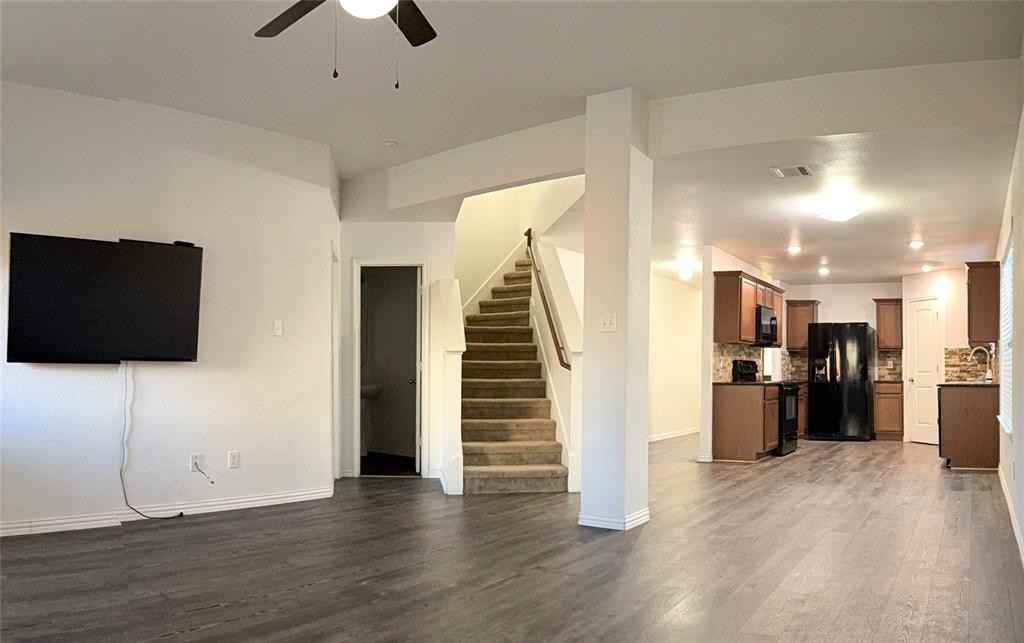 1104 Rainer Dr #1104 - Photo 7 of 20