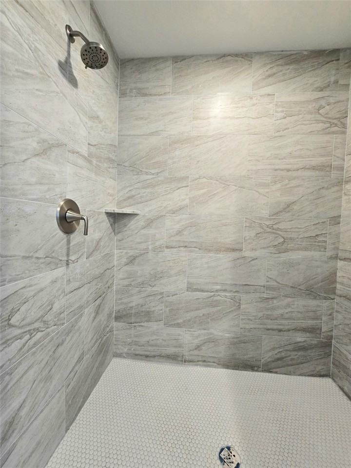 12809 Andromeda Court #12809 - Photo 3 of 17