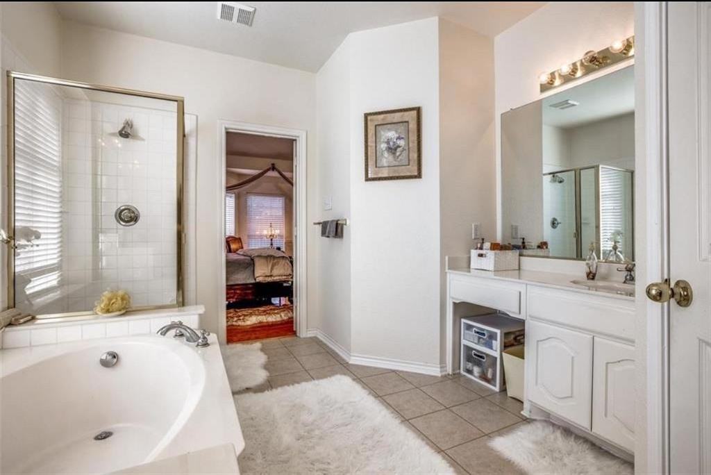 5231 Kathryn Dr #5231 - Photo 5 of 20