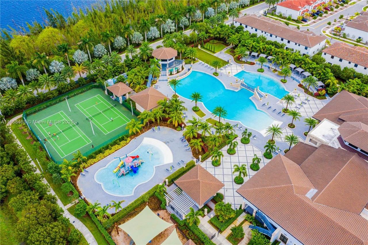 8151 Northwest 104th Avenue #8151-7 - Photo 2 of 40