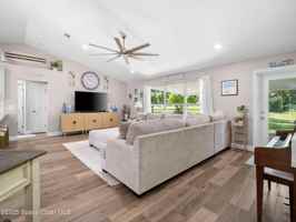 featured image of 424 Brown Avenue #424