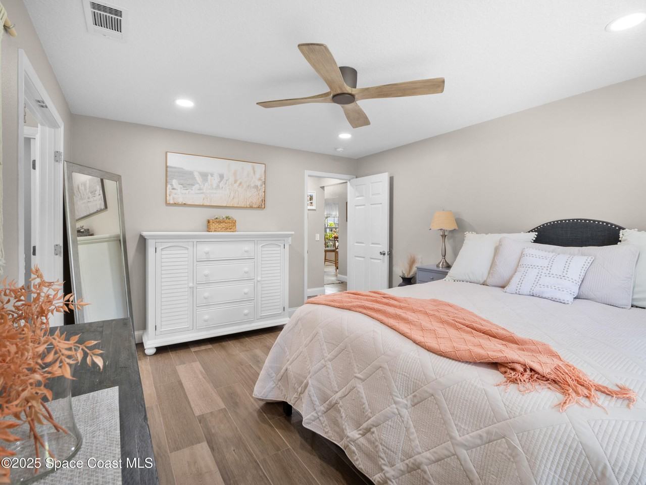 424 Brown Avenue #424 - Photo 7 of 34