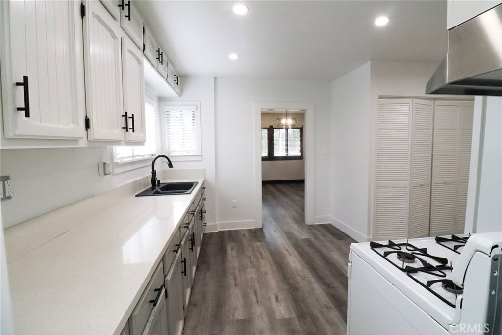 3152 Lime St #3152 - Photo 2 of 26